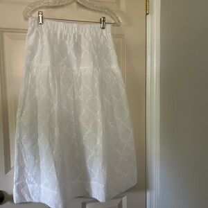 Beautiful white two-piece outfit.